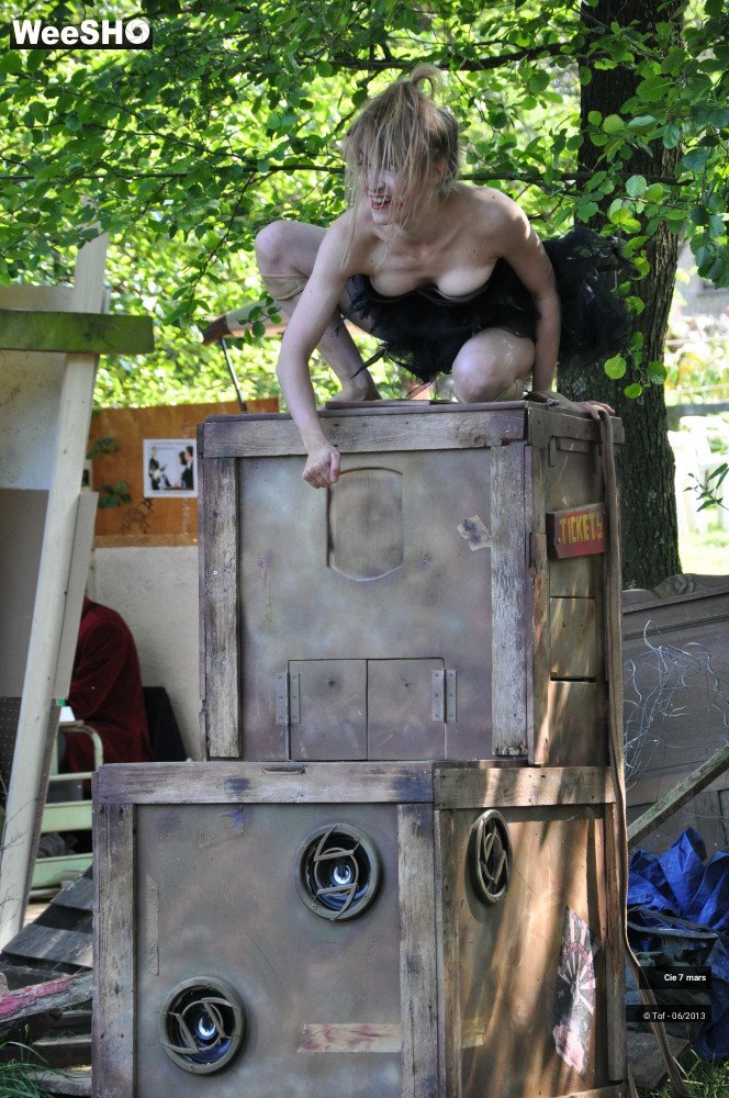 40/40 photos du spectacle La Piste aux Ordures