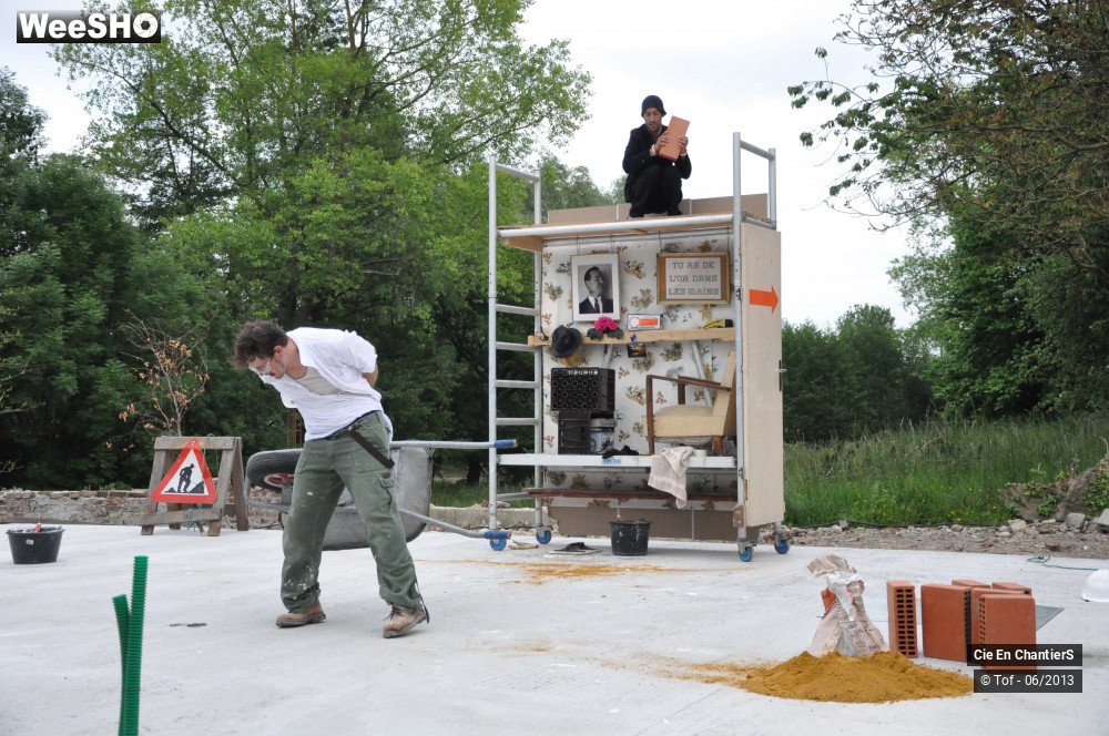 6/41 photos du spectacle Une brique dans le ventre