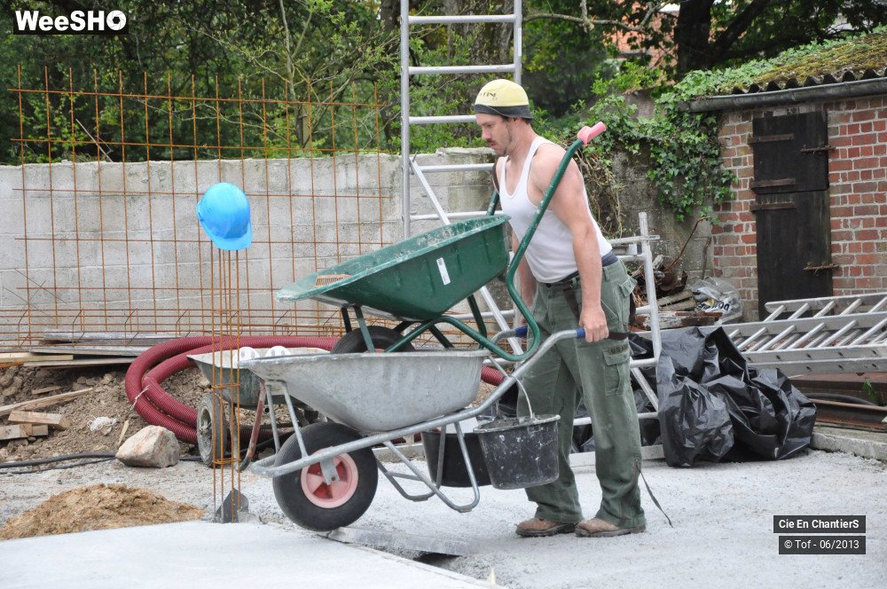 14/41 photos du spectacle Une brique dans le ventre