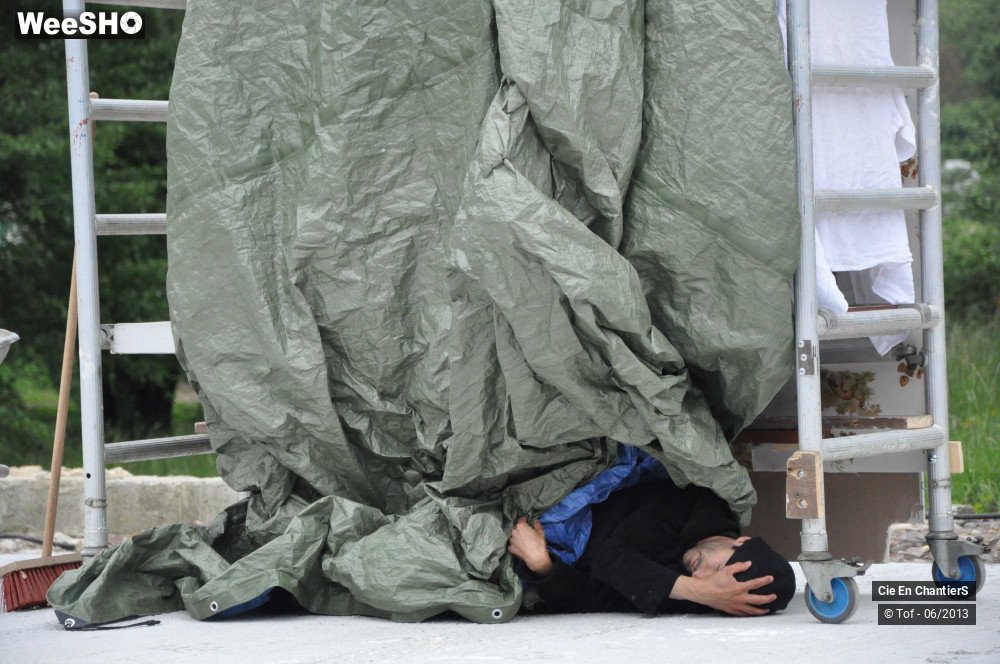 16/41 photos du spectacle Une brique dans le ventre