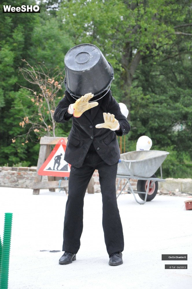 25/41 photos du spectacle Une brique dans le ventre