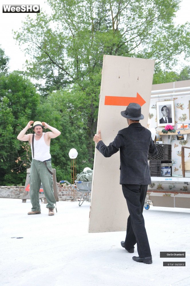 38/41 photos du spectacle Une brique dans le ventre