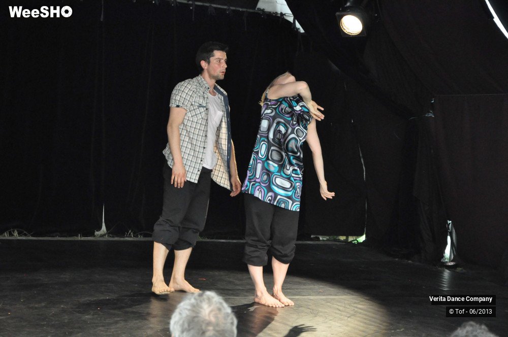 2/34 photos du spectacle Behind The Body