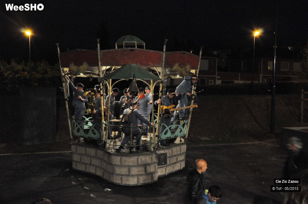 7/25 photos du spectacle Le Kiosque, Zic Zazou