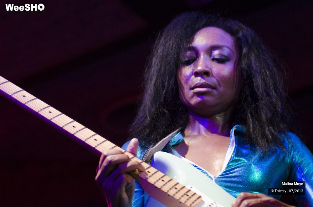 25/50 photos du spectacle Malina Moye