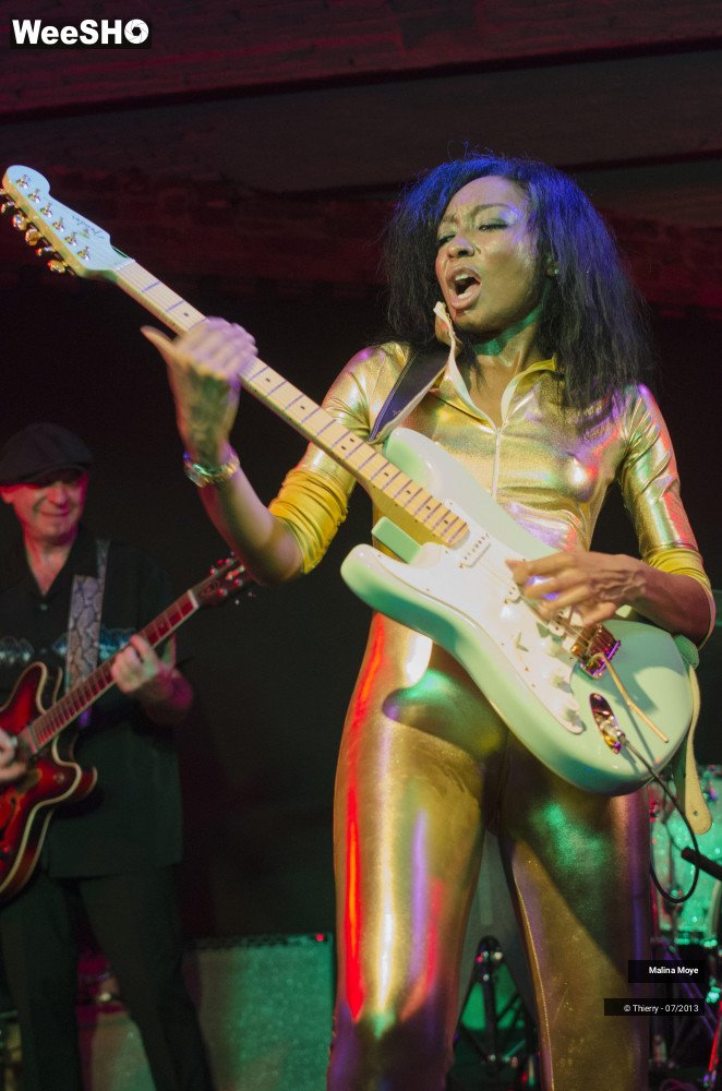 36/50 photos du spectacle Malina Moye