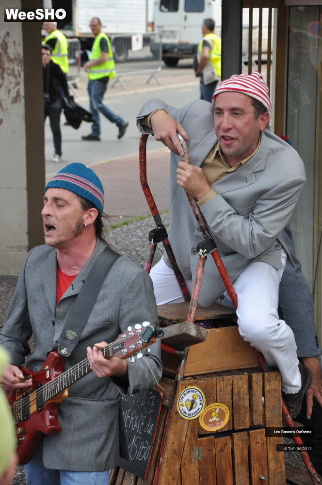 39/56 photos du spectacle Les Bonnets Duforme