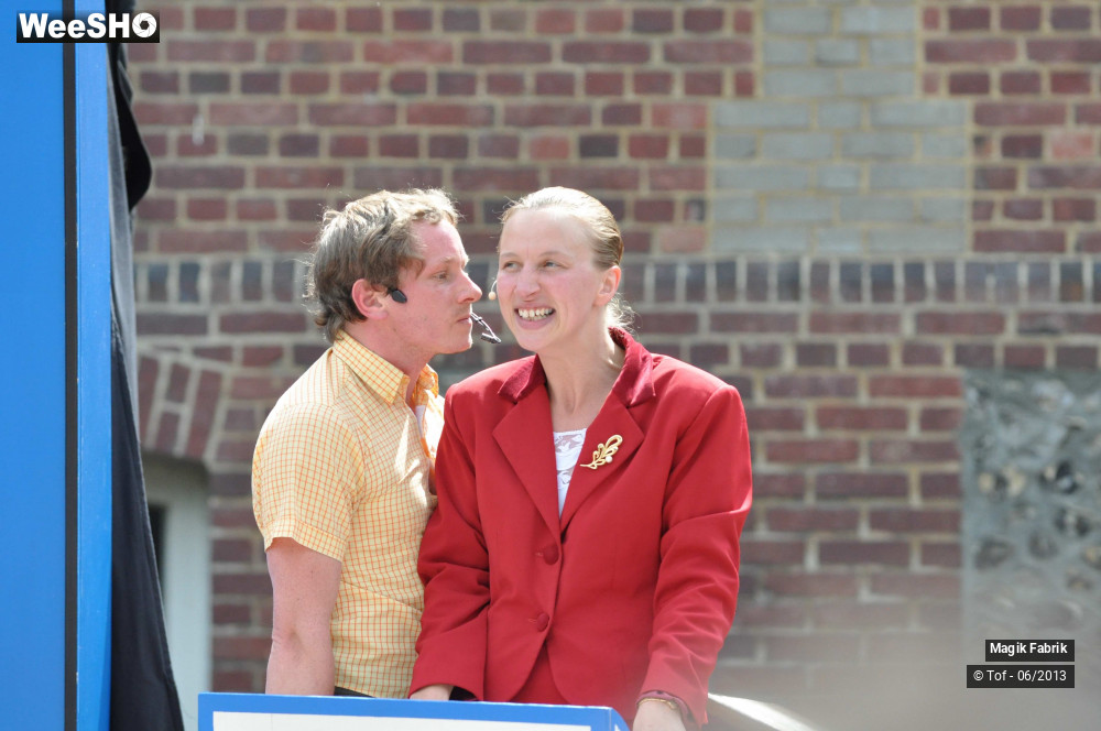 26/32 photos du spectacle How To Kill People