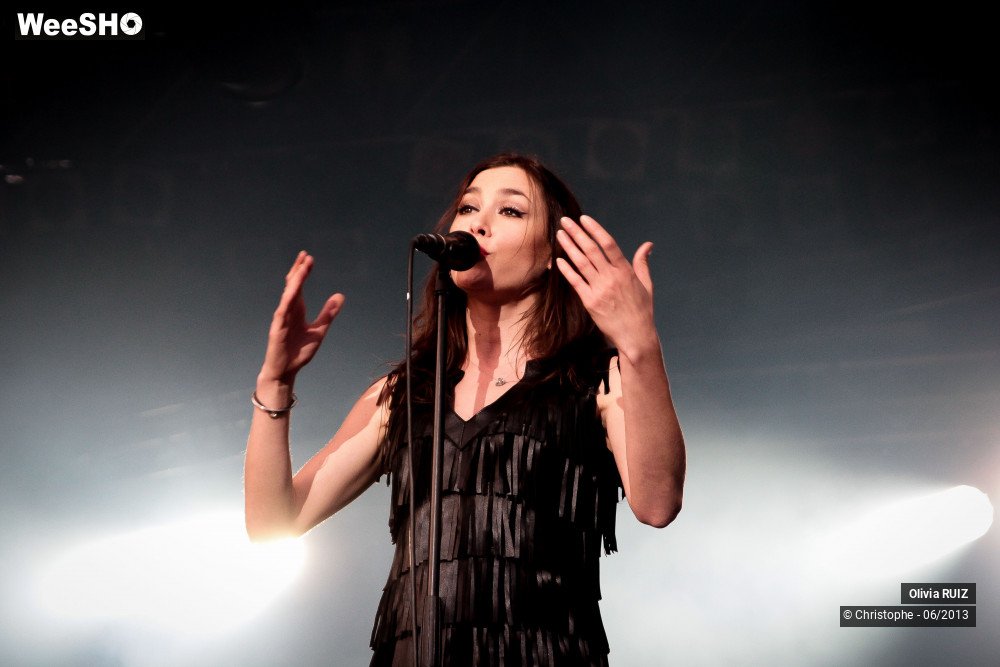 6/49 photos du spectacle Olivia Ruiz