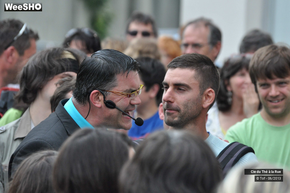 9/47 photos du spectacle A vendre