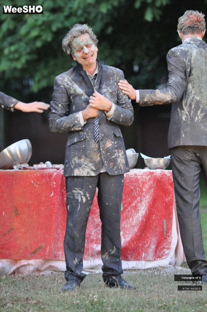 38/48 photos du spectacle Monstre d'Humanité