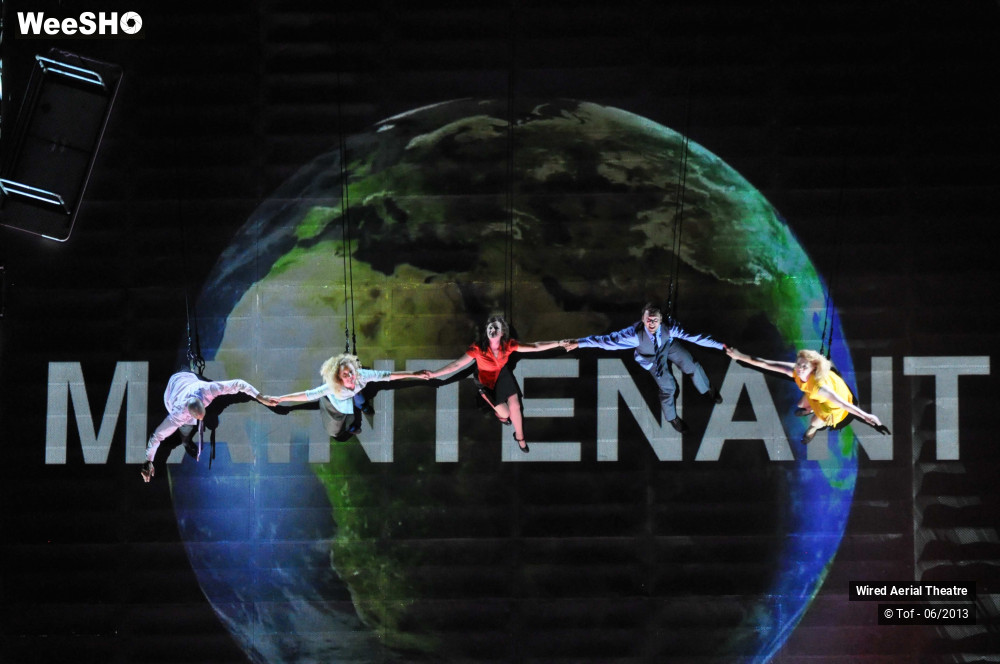 17/40 photos du spectacle As the World Tipped