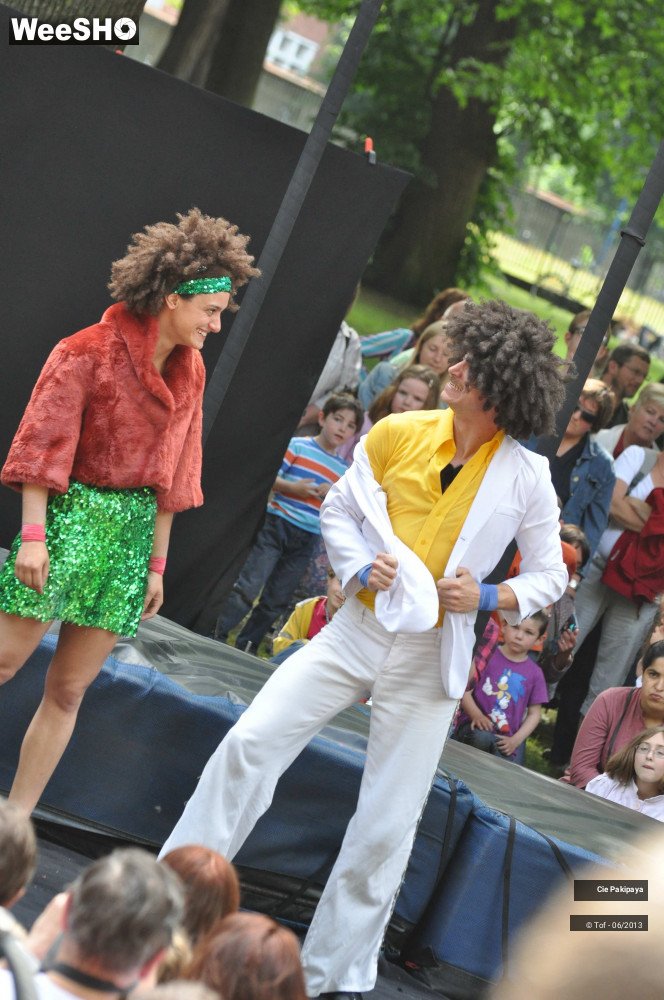 48/49 photos du spectacle Shake Shake Shake