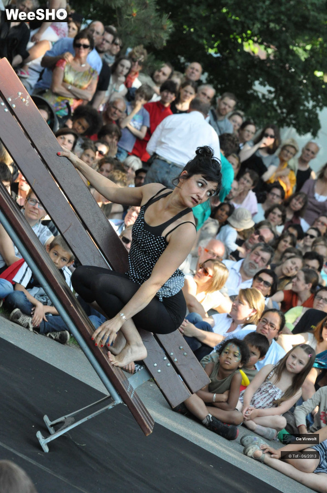 31/56 photos du spectacle Banc Public