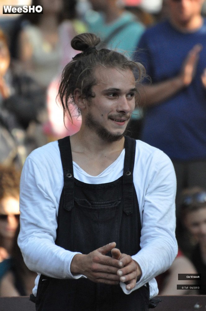 54/56 photos du spectacle Banc Public