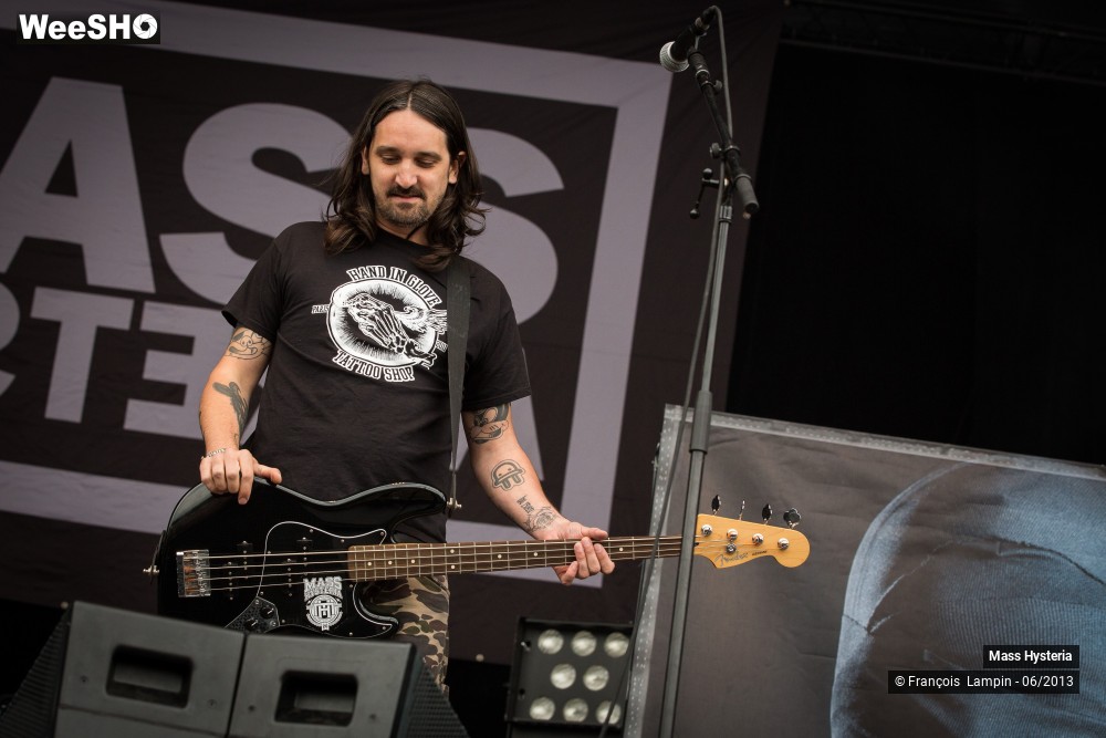 13/34 photos du spectacle Mass Hysteria