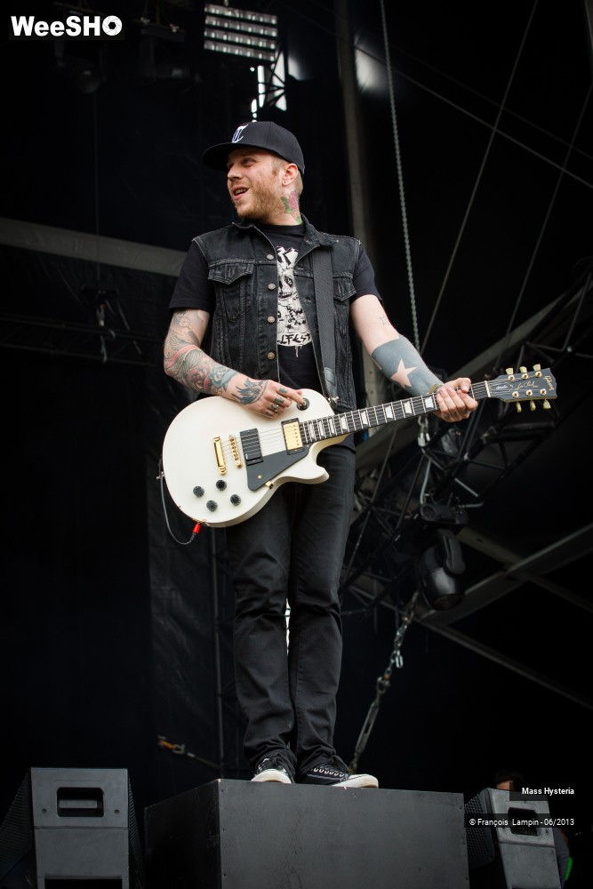 22/34 photos du spectacle Mass Hysteria