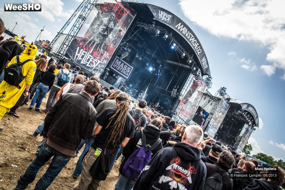 28/34 photos du spectacle Mass Hysteria