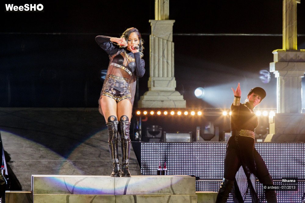 4/45 photos du spectacle Rihanna