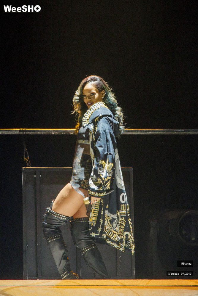 32/45 photos du spectacle Rihanna