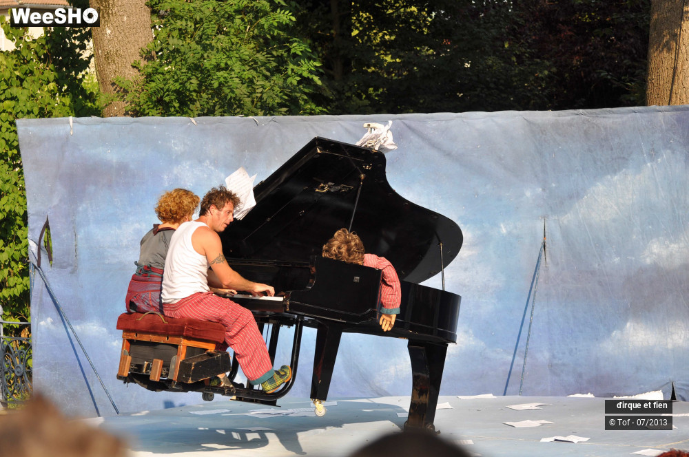 19/58 photos du spectacle Le Carrousel des Moutons