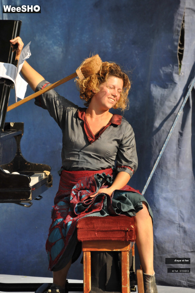 28/58 photos du spectacle Le Carrousel des Moutons