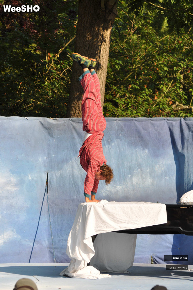 31/58 photos du spectacle Le Carrousel des Moutons