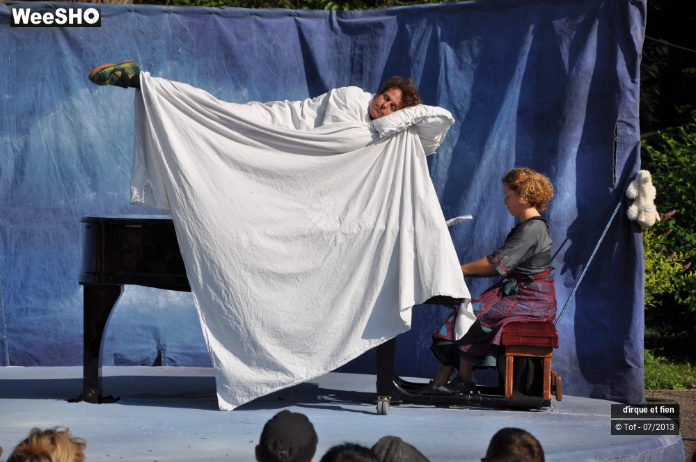 45/58 photos du spectacle Le Carrousel des Moutons