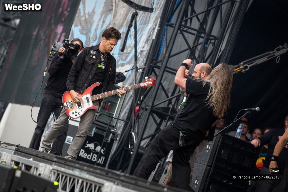 16/46 photos du spectacle Down