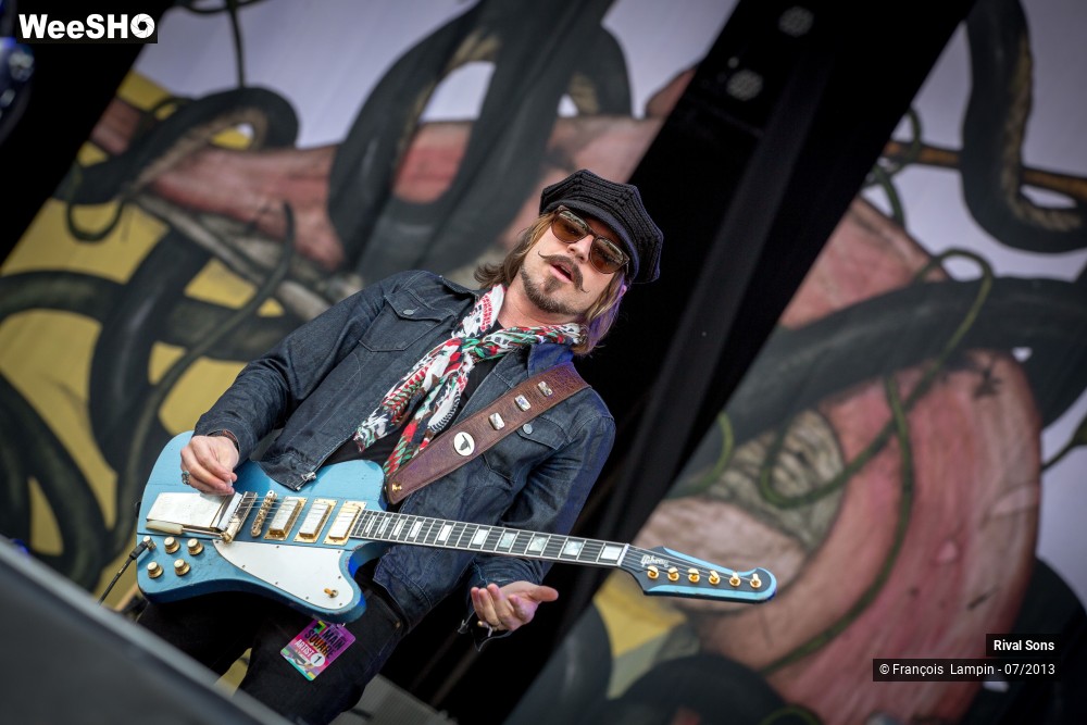 15/27 photos du spectacle Rival Sons