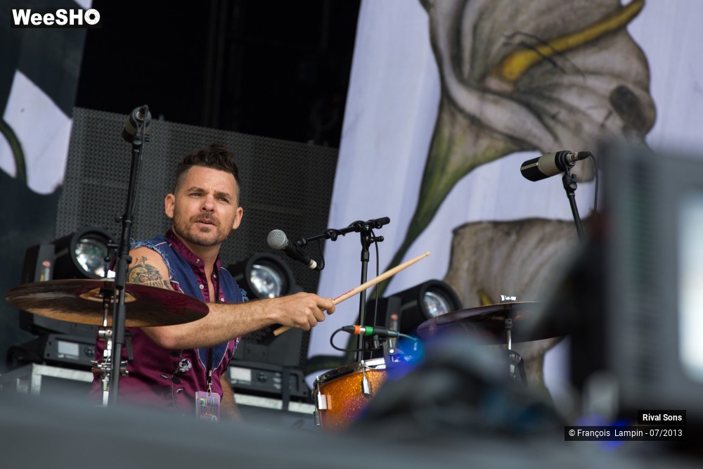 23/27 photos du spectacle Rival Sons