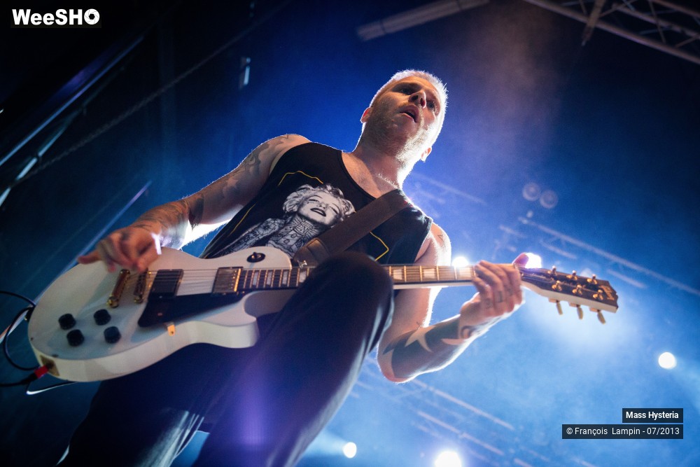 5/49 photos du spectacle Mass Hysteria