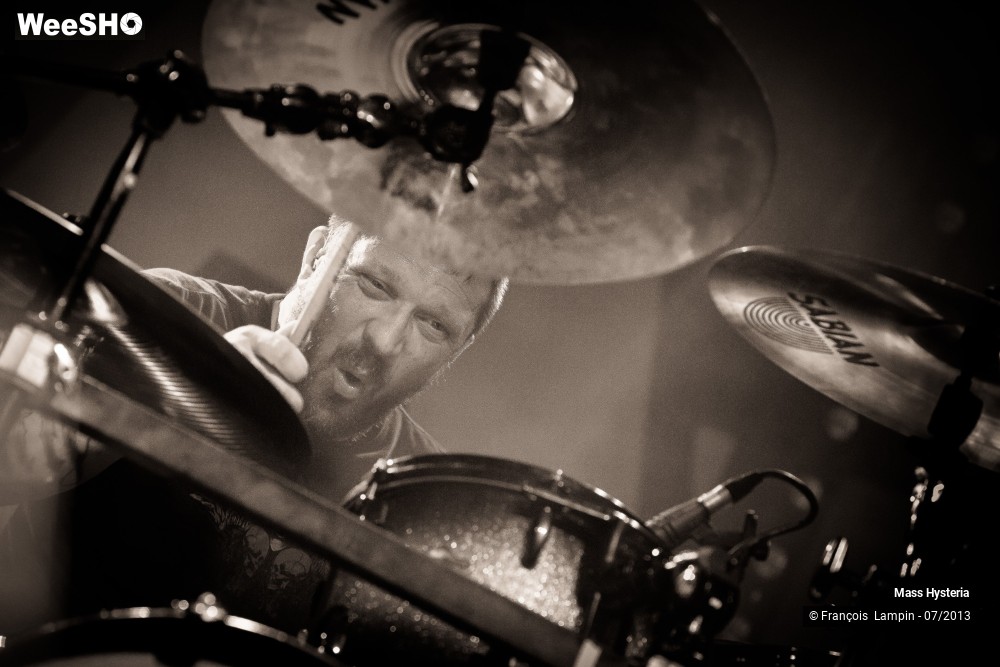 8/49 photos du spectacle Mass Hysteria