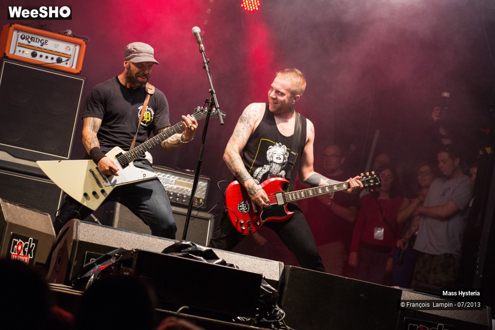 19/49 photos du spectacle Mass Hysteria