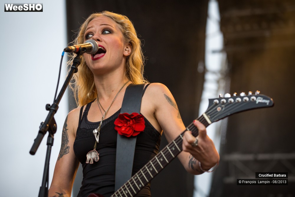 1/48 photos du spectacle Crucified Barbara