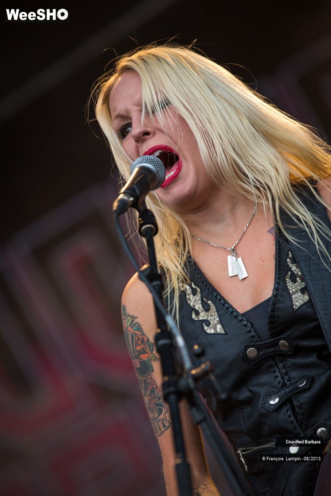 5/48 photos du spectacle Crucified Barbara
