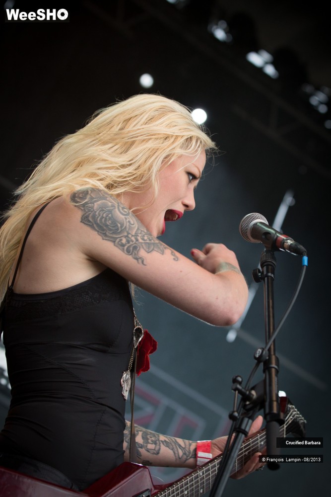26/48 photos du spectacle Crucified Barbara