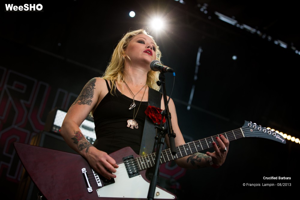 31/48 photos du spectacle Crucified Barbara