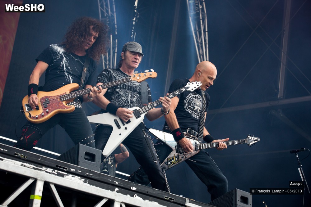 6/38 photos du spectacle Accept
