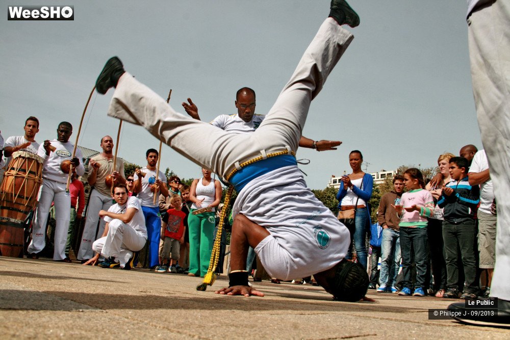 28/44 photos du spectacle Braderie 2013 Ambiance