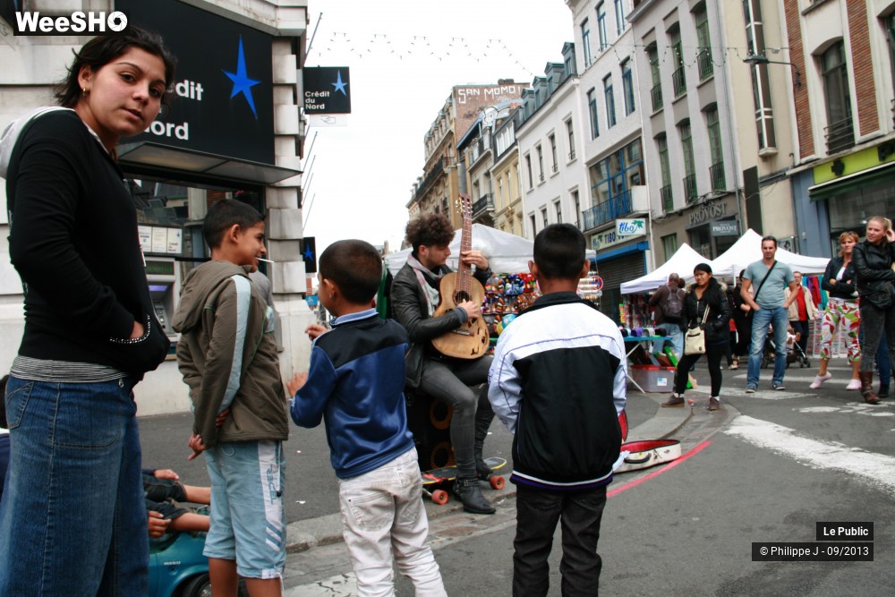 44/44 photos du spectacle Braderie 2013 Ambiance