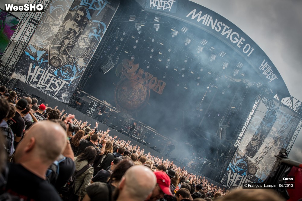 7/34 photos du spectacle Saxon