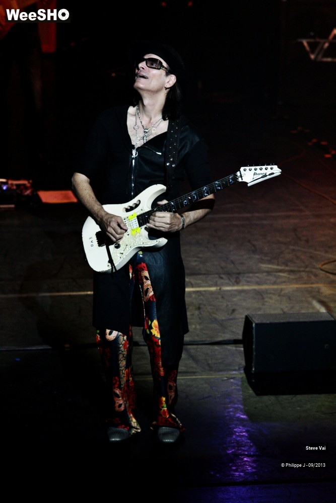 5/32 photos du spectacle Steve Vai