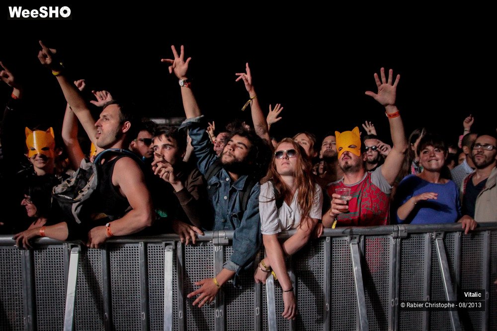 4/31 photos du spectacle Vitalic vtlzr