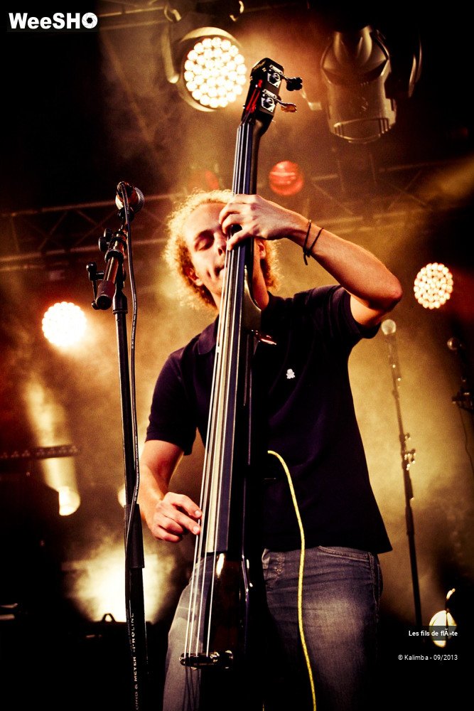 18/18 photos du spectacle Les Fils de Flûte