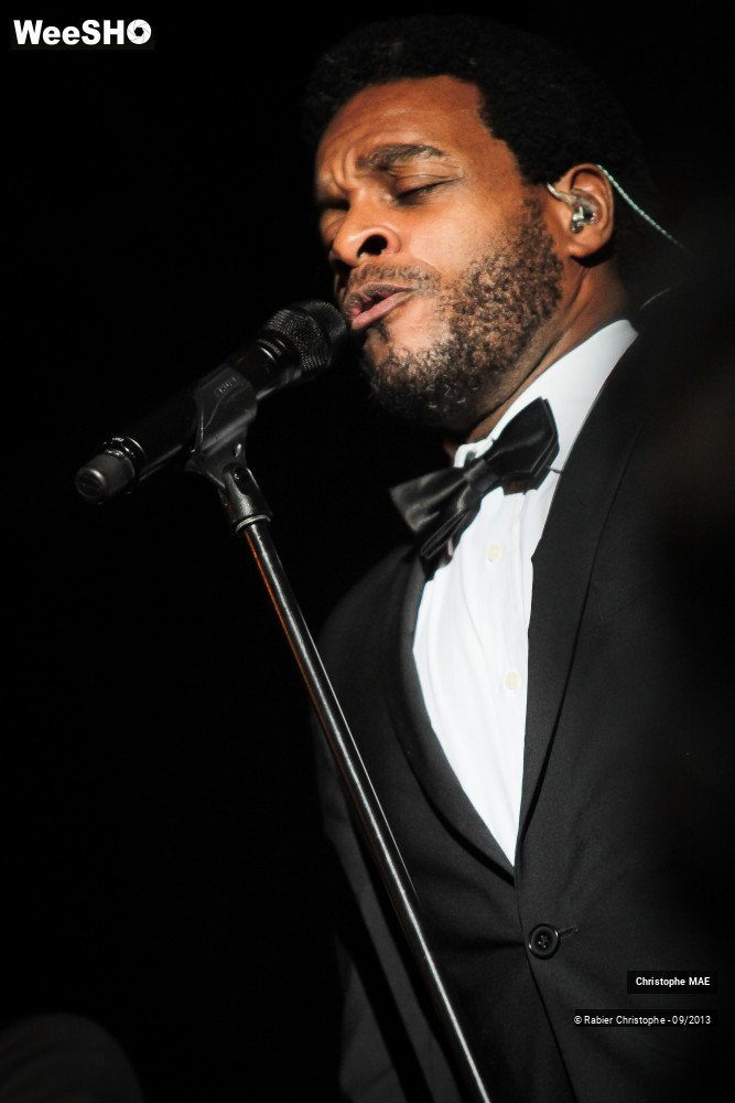 36/50 photos du spectacle Christophe Maé