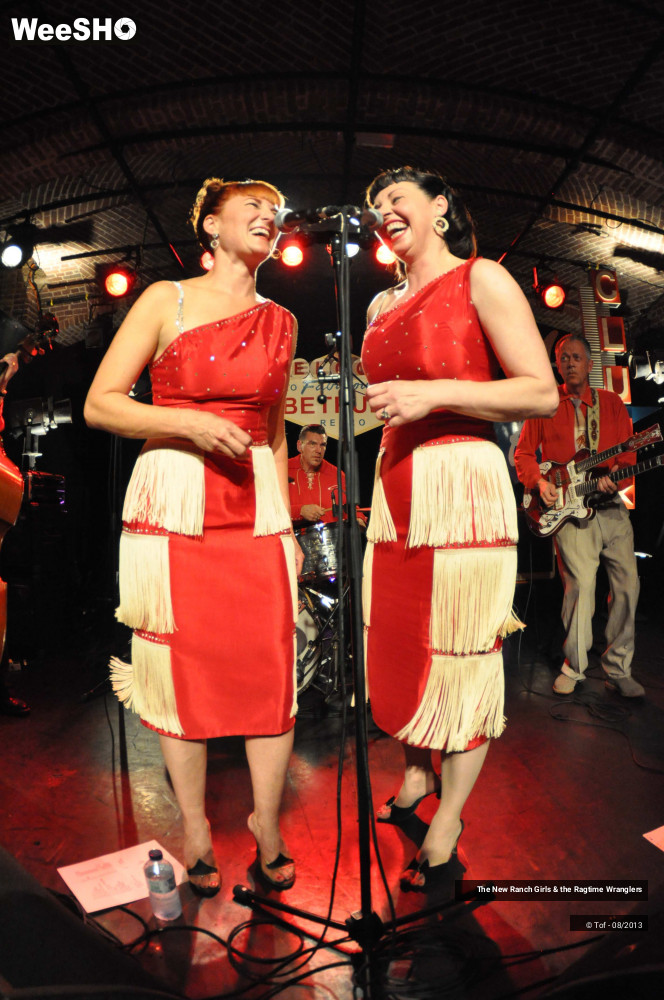 30/45 photos du spectacle The New Ranch Girls & the Ragtime Wranglers