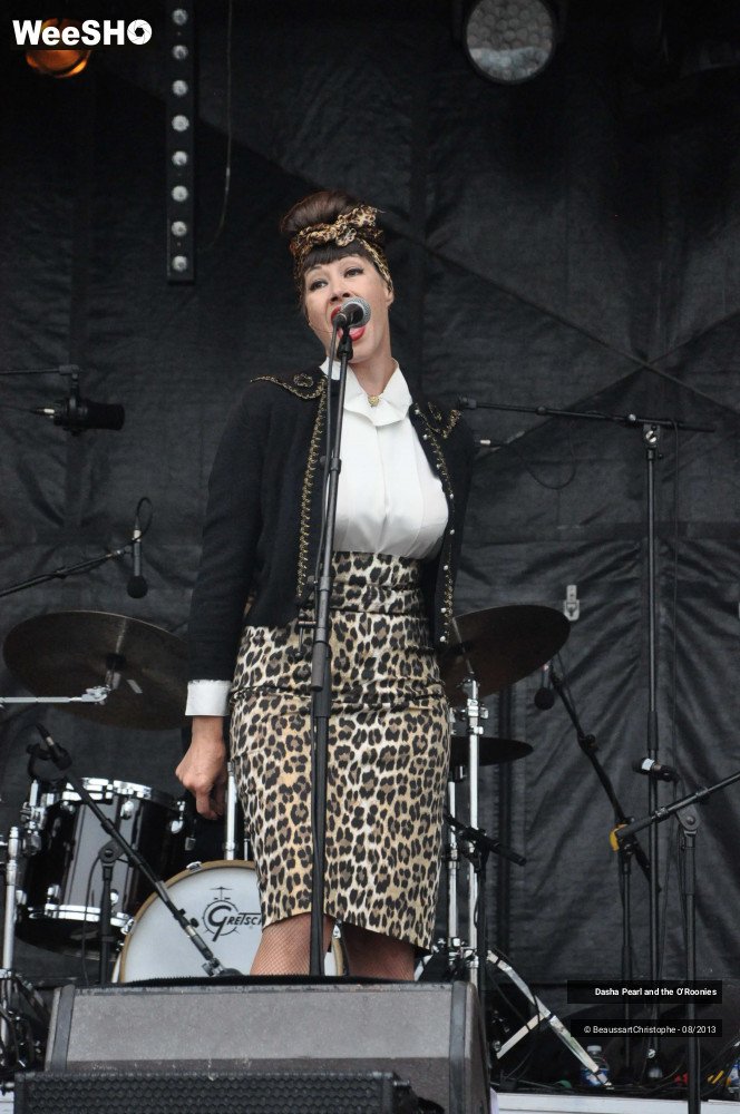 32/33 photos du spectacle Dasha Pearl and the O'Roonies