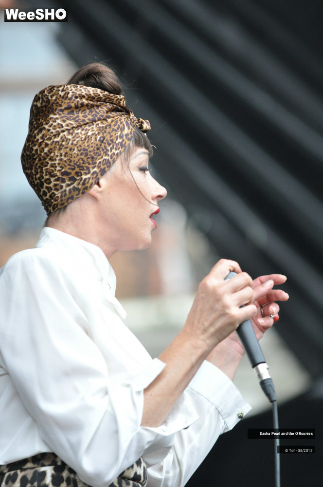 11/33 photos du spectacle Dasha Pearl and the O'Roonies