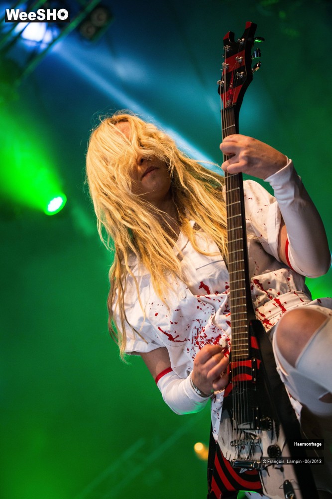 3/39 photos du spectacle Haemorrhage